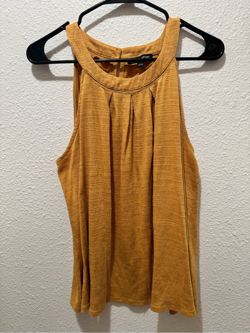 Cable & Gauge Mustard Pleated Halter Tank
